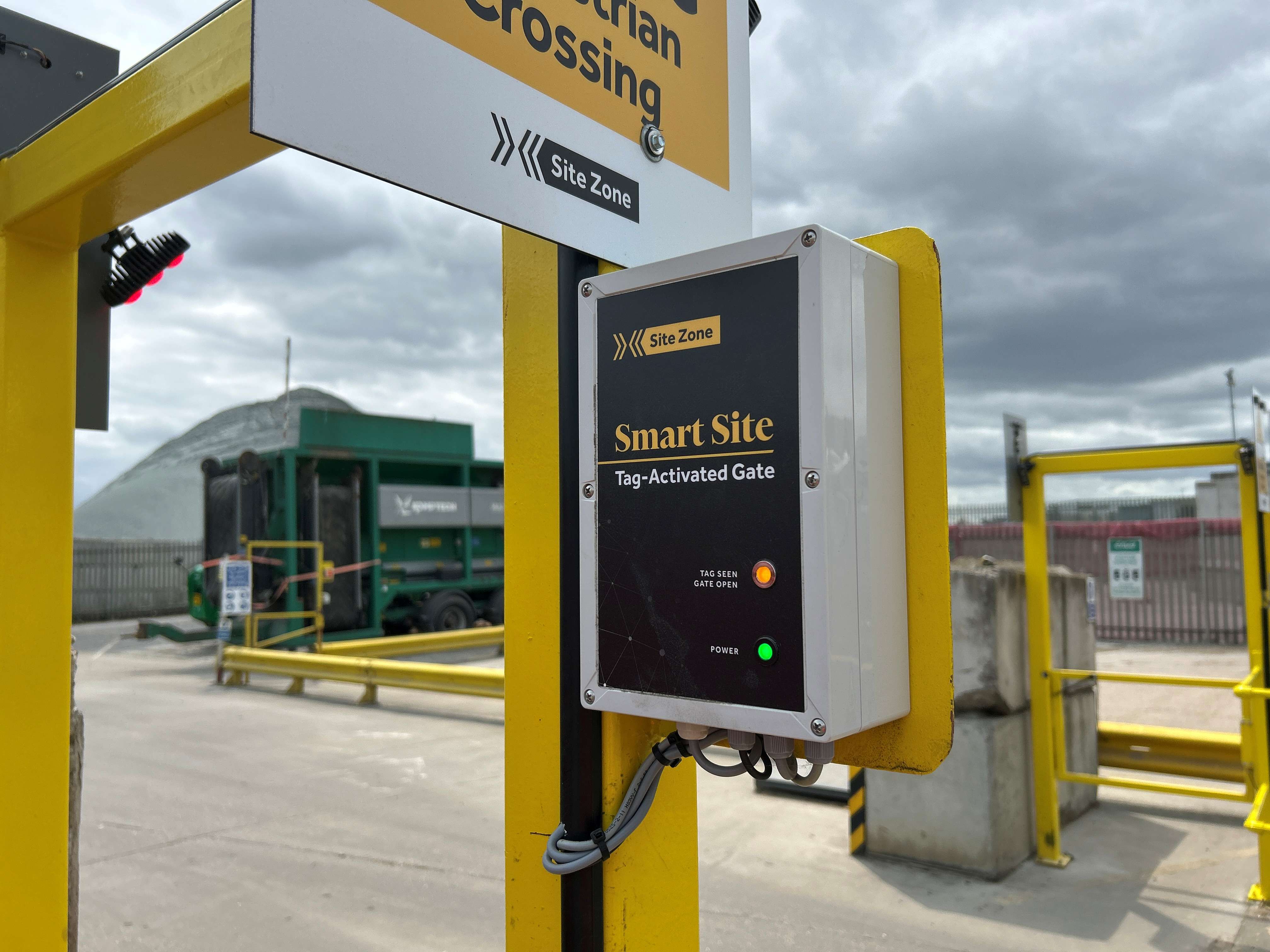 Enva-Tilbury-Smart-Site-Tag-Activated-Gate-20250604_123139211_iOS_reduced